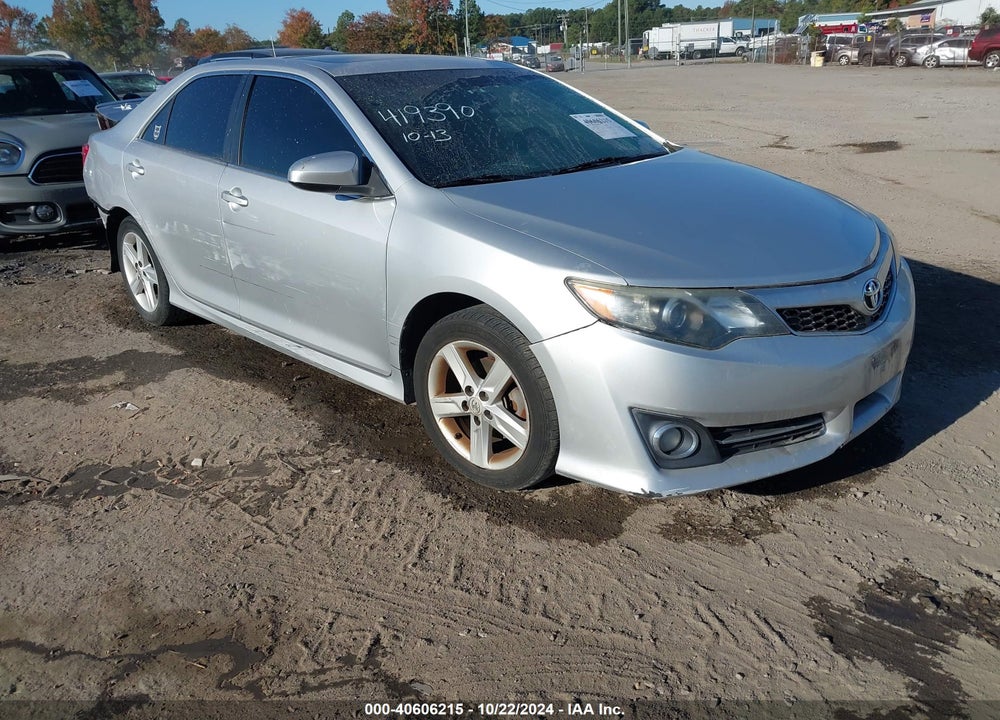 2014 TOYOTA CAMRY SE VIN: 4T1BF1FK9EU849772