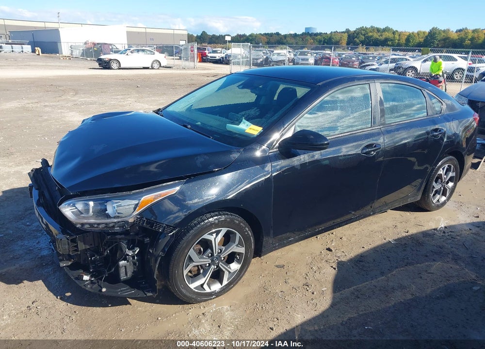 2020 KIA FORTE LXS VIN: 3KPF24AD2LE211936