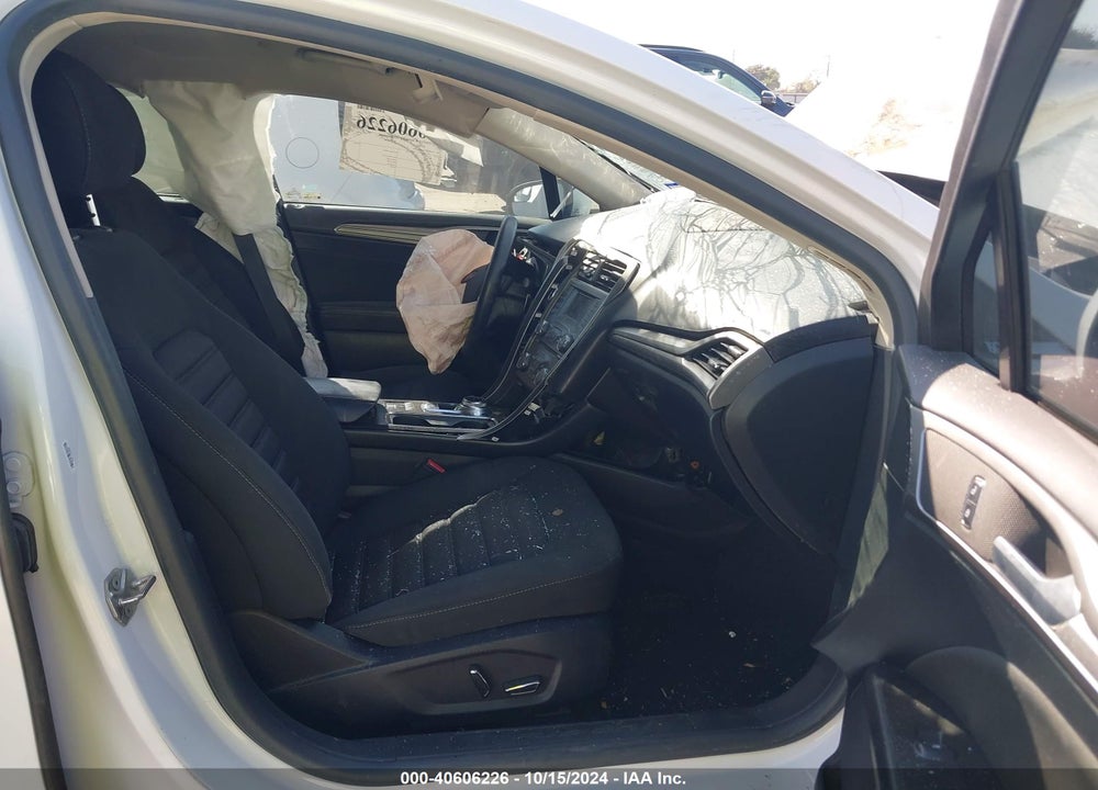 2017 FORD FUSION HYBRID SE VIN: 3FA6P0LUXHR323459