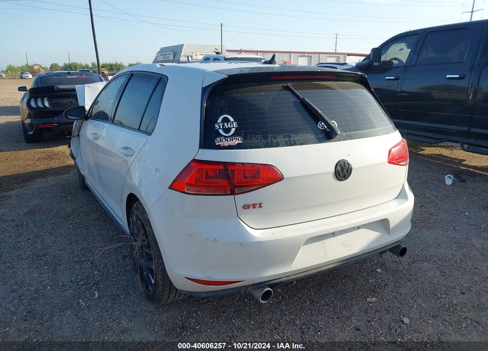 2017 VOLKSWAGEN GOLF GTI VIN: 3VW447AU9HM050188