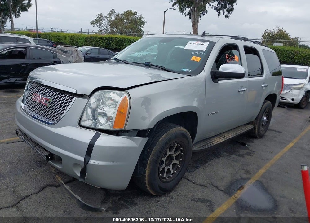 2011 GMC YUKON VIN: 1GKS1CE08BR126142