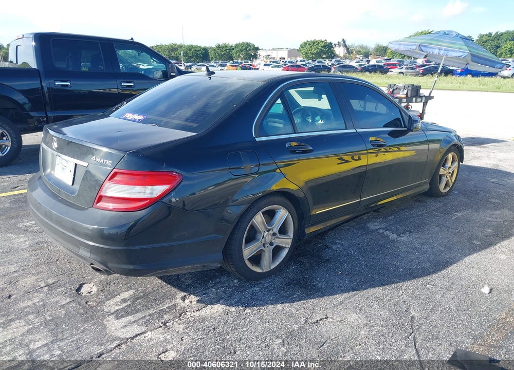 2011 MERCEDES-BENZ C 300 LUXURY 4MATIC/SPORT 4MATIC VIN: WDDGF8BB3BA500554