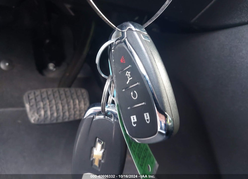 2019 CHEVROLET EQUINOX LT VIN: 2GNAXKEV6K6135467