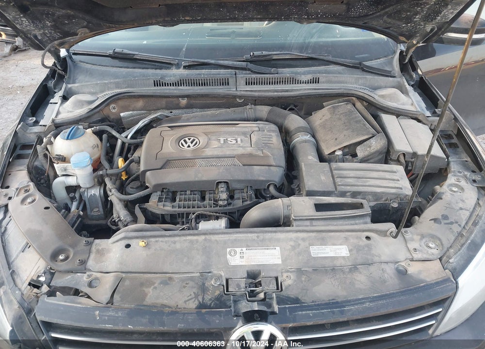 2014 VOLKSWAGEN JETTA 1.8T SE VIN: 3VWD07AJ3EM444041