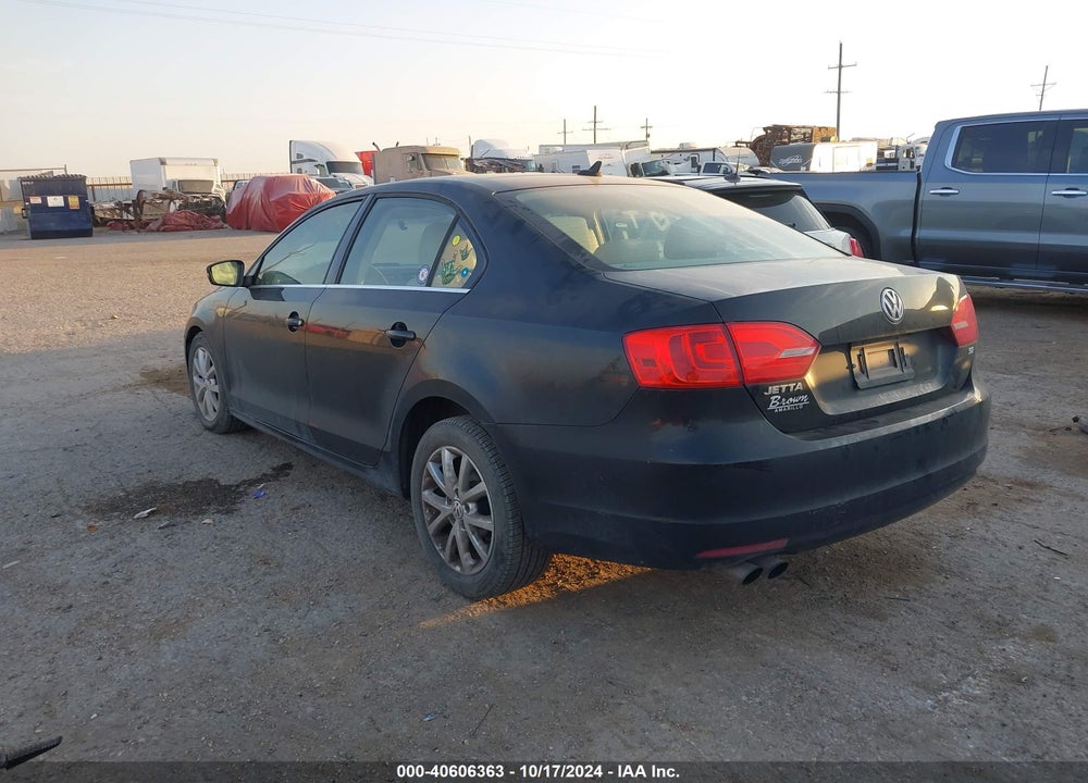 2014 VOLKSWAGEN JETTA 1.8T SE VIN: 3VWD07AJ3EM444041