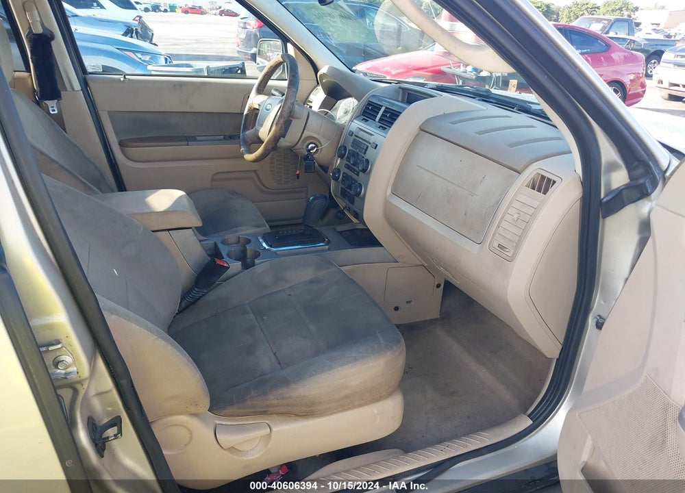 2011 FORD ESCAPE XLT VIN: 1FMCU0D72BKC21949
