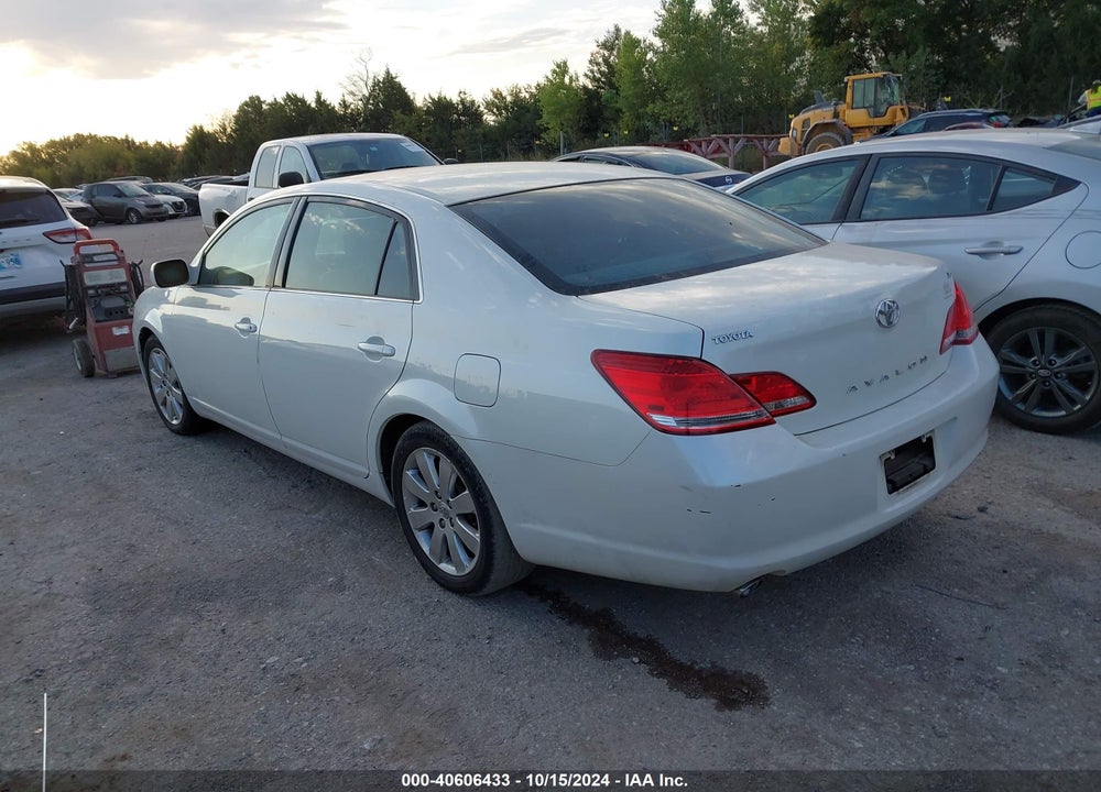 2005 TOYOTA AVALON XLS VIN: 4T1BK36B15U021447