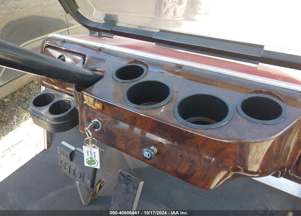 2003 GOLF CART CLUB CAR VIN: AQ0322-291390