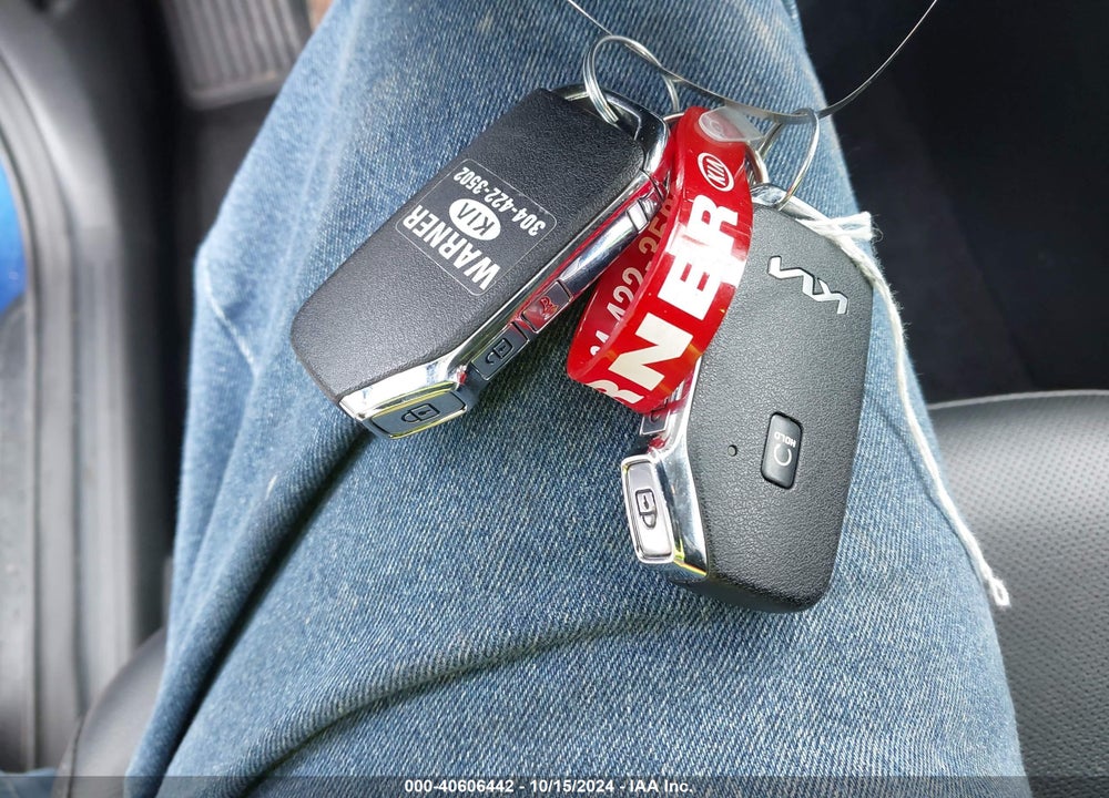 2023 KIA SPORTAGE EX VIN: 5XYK33AF0PG035582