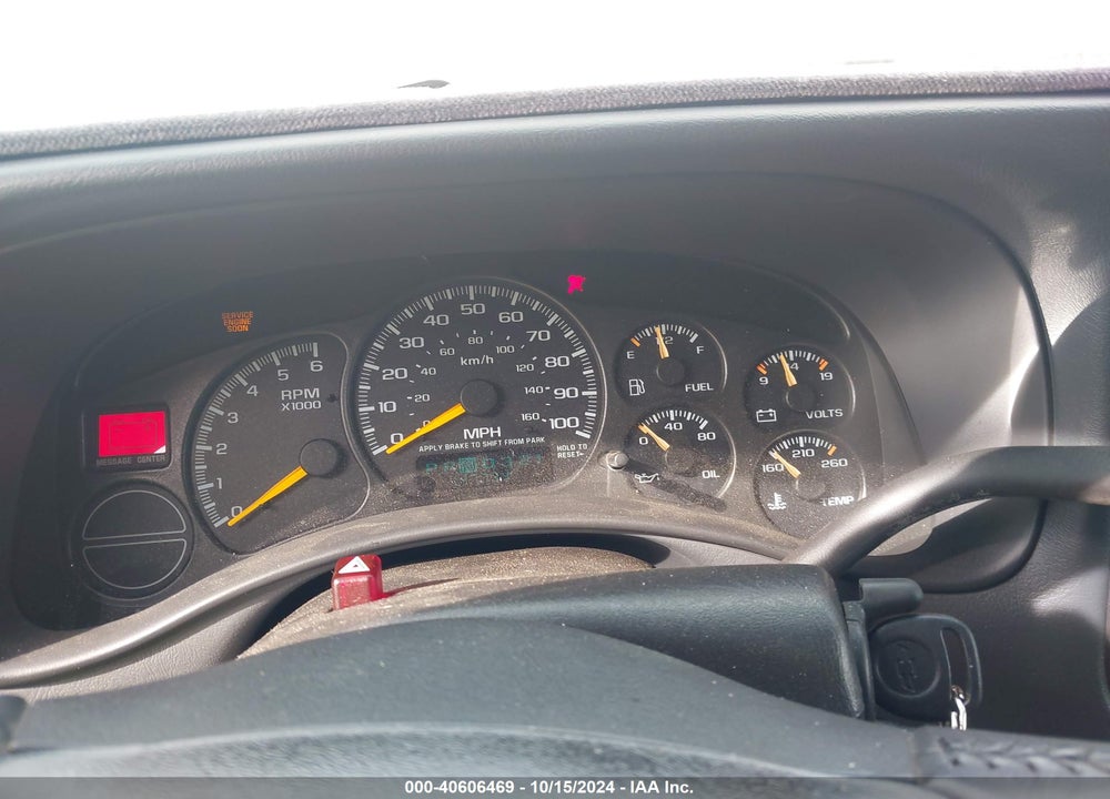 2000 CHEVROLET SILVERADO 1500 LS VIN: 2GCEC19V0Y1306214