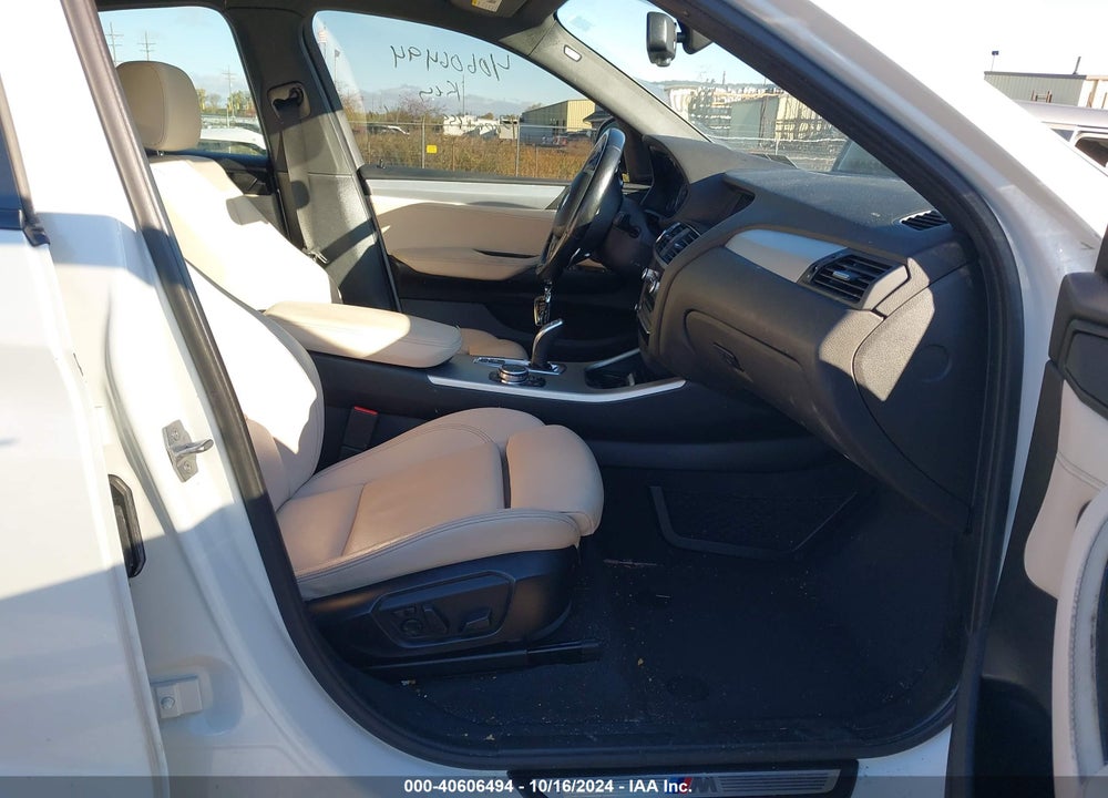 2015 BMW X4 XDRIVE28I VIN: 5UXXW3C53F0M89250