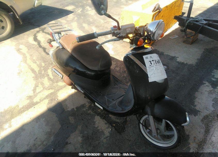 2010 SYM FIDDLE II 125 VIN: RFGBS1HE1AXAW9068