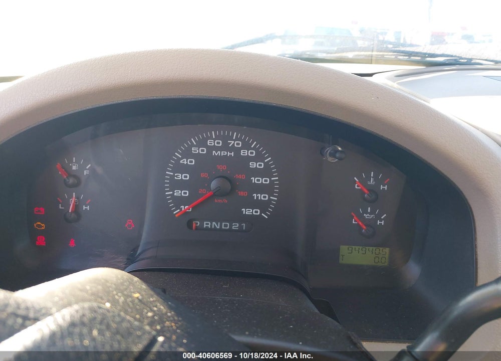 2004 FORD F-150 STX/XL/XLT VIN: 1FTRF12W74NB59443