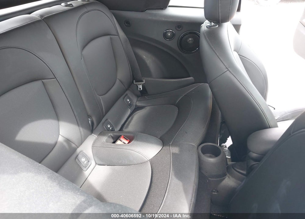2019 MINI CONVERTIBLE COOPER VIN: WMWWG5C53K3H07864