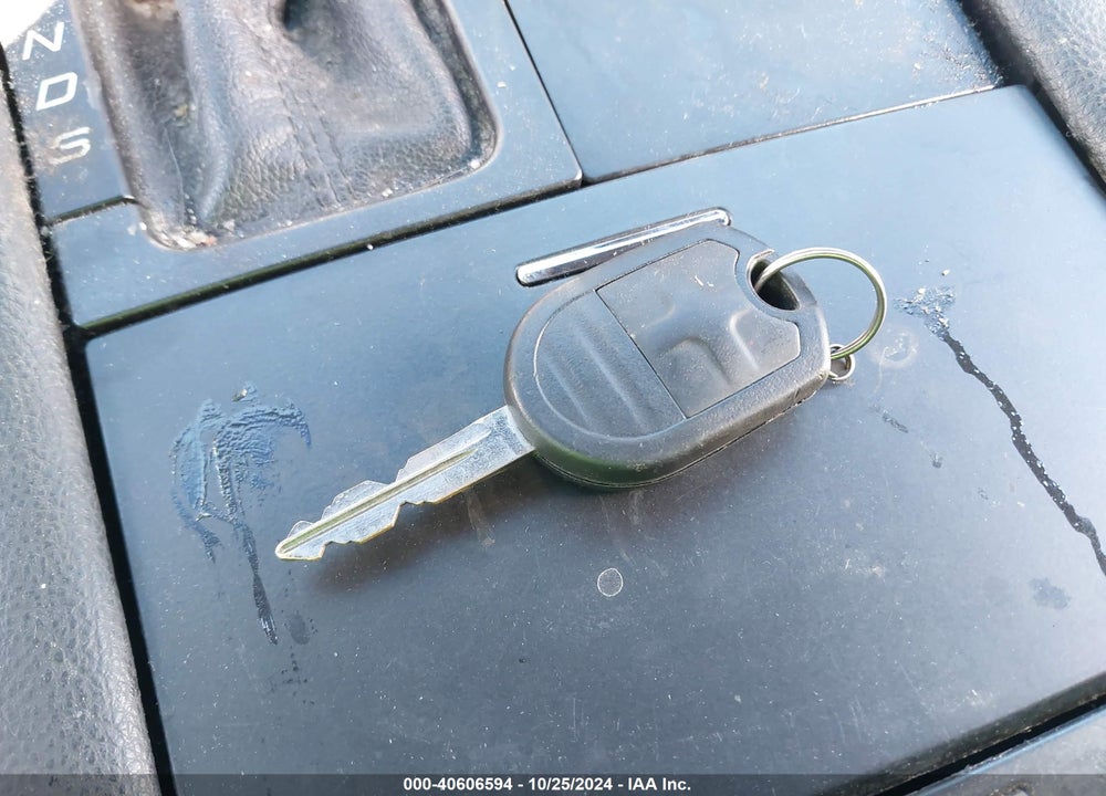 2013 FORD TAURUS SEL VIN: 1FAHP2E82DG122337