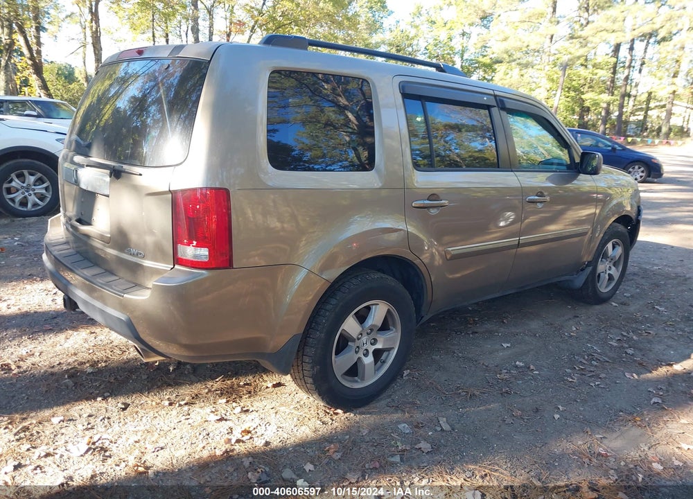 2010 HONDA PILOT EX-L VIN: 5FNYF4H5XAB031297