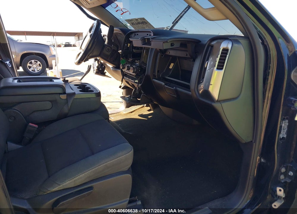 2016 CHEVROLET SILVERADO VIN: 3GCUKREC2GG146523