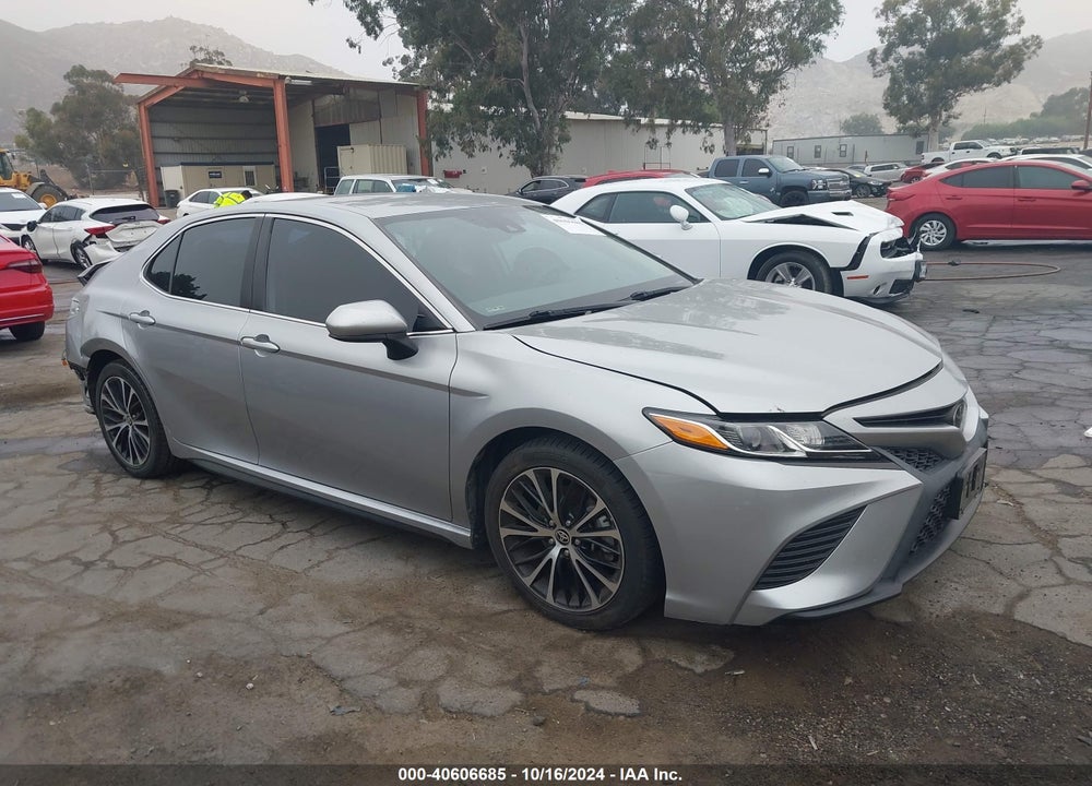 2020 TOYOTA CAMRY SE VIN: 4T1G11AK3LU982746
