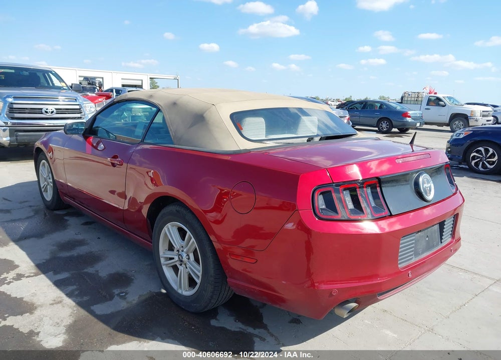 2014 FORD MUSTANG V6 VIN: 1ZVBP8EM4E5250539