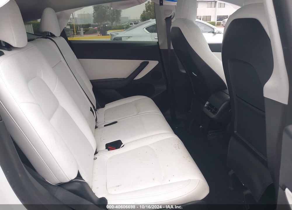 2021 TESLA MODEL Y LONG RANGE DUAL MOTOR ALL-WHEEL DRIVE VIN: 5YJYGAEE3MF275670