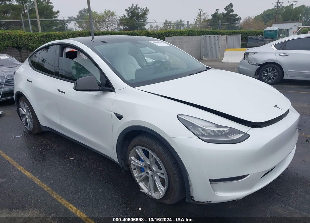 2021 TESLA MODEL Y LONG RANGE DUAL MOTOR ALL-WHEEL DRIVE VIN: 5YJYGAEE3MF275670