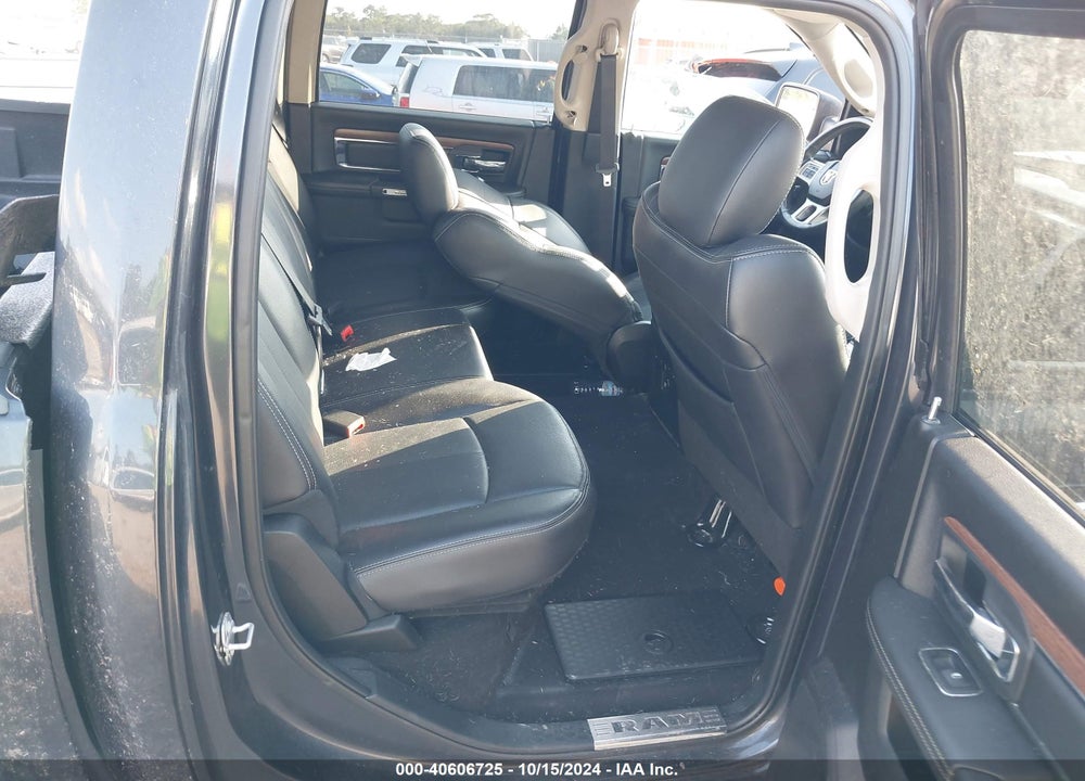 2017 RAM 1500 VIN: 1C6RR7NMXHS874574