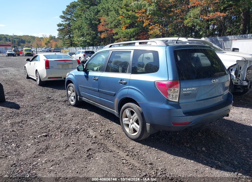 2010 SUBARU FORESTER 2.5X PREMIUM VIN: JF2SH6CC4AH745705