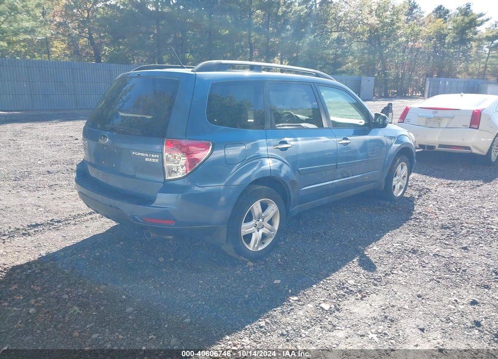 2010 SUBARU FORESTER 2.5X PREMIUM VIN: JF2SH6CC4AH745705