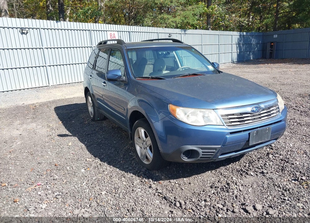2010 SUBARU FORESTER 2.5X PREMIUM VIN: JF2SH6CC4AH745705