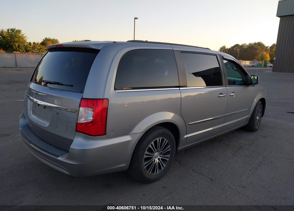 2014 CHRYSLER TOWN & COUNTRY S VIN: 2C4RC1HG0ER251975