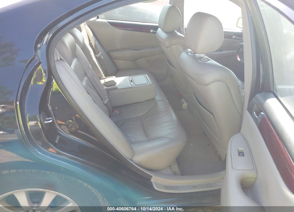 2004 LEXUS ES 330 VIN: JTHBA30G945021702
