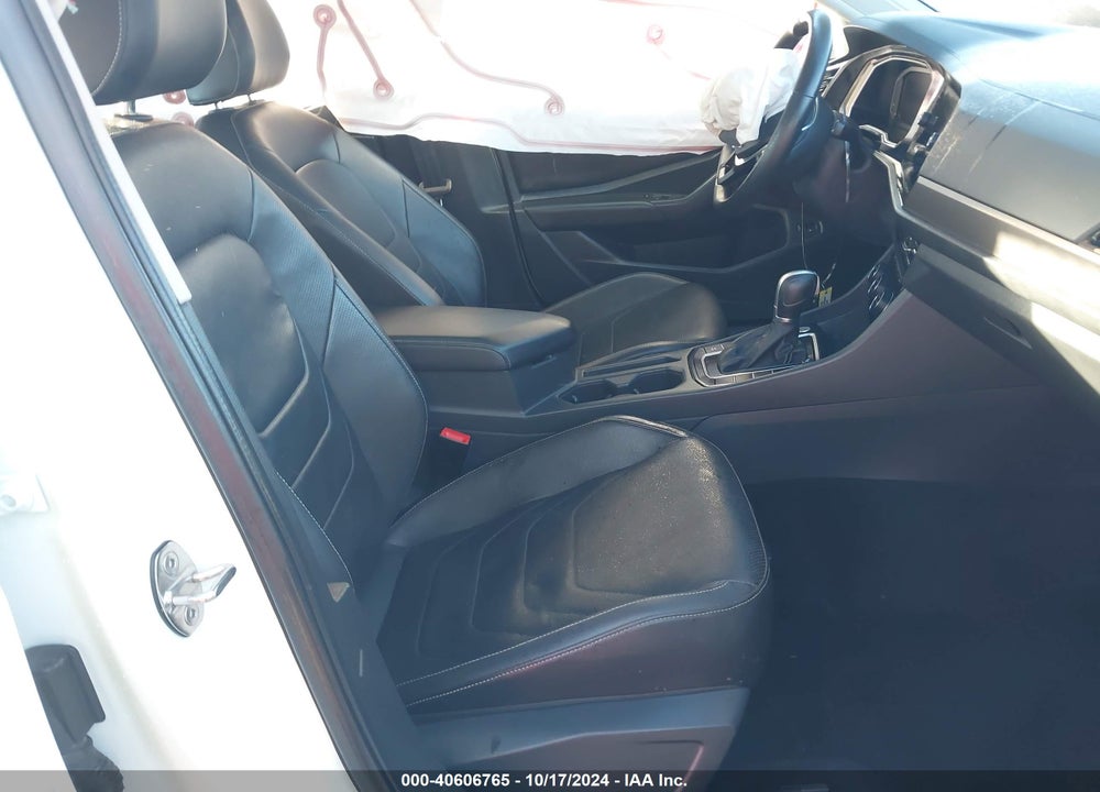 2019 VOLKSWAGEN JETTA 1.4T SEL PREMIUM VIN: 3VWG57BU9KM028594