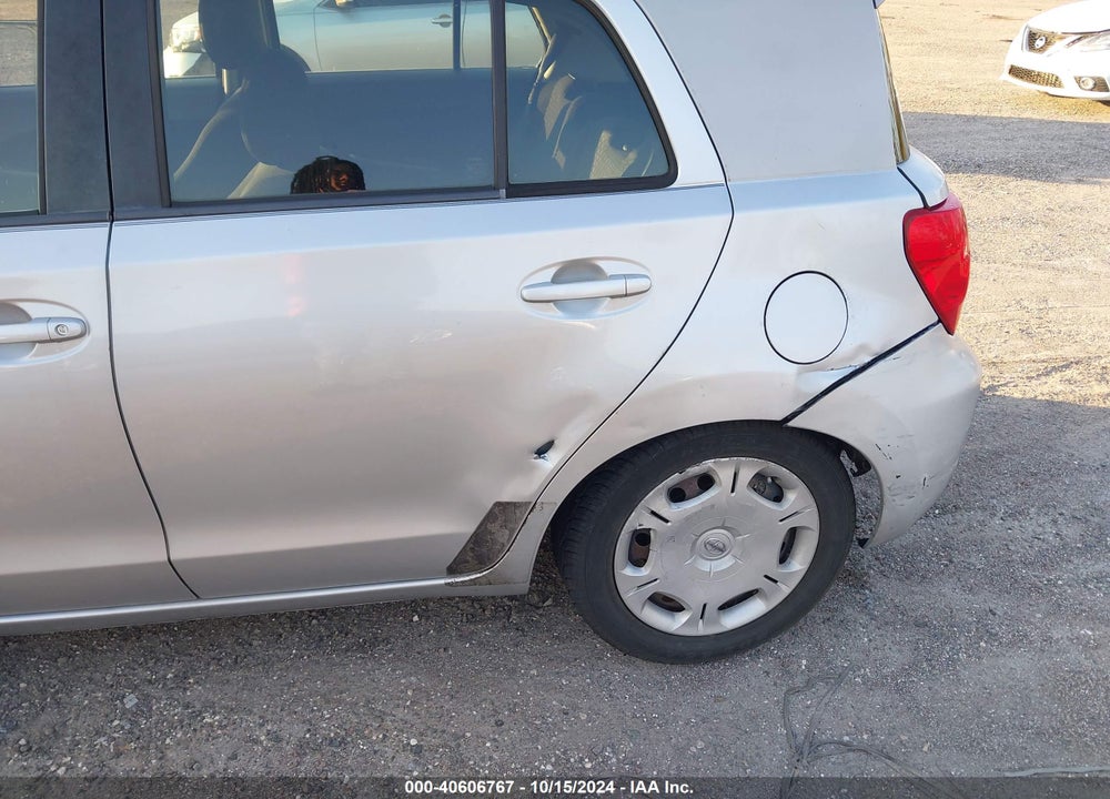 2012 SCION XD VIN: JTKKU4B42C1019192