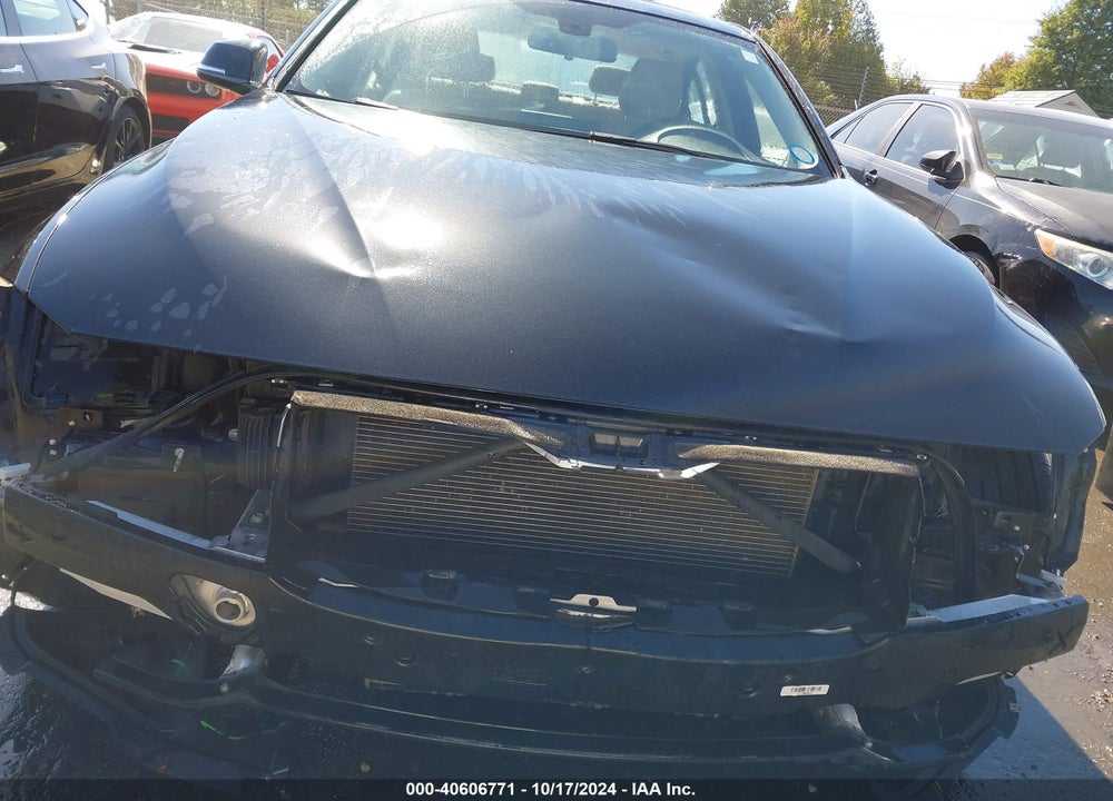 2018 BMW 320I XDRIVE VIN: WBA8E5G58JNV03229