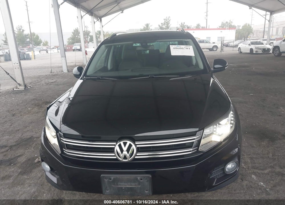 2017 VOLKSWAGEN TIGUAN 2.0T SPORT VIN: WVGTV7AX0HK006685