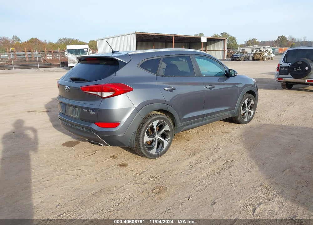 2016 HYUNDAI TUCSON SPORT VIN: KM8J3CA26GU179267