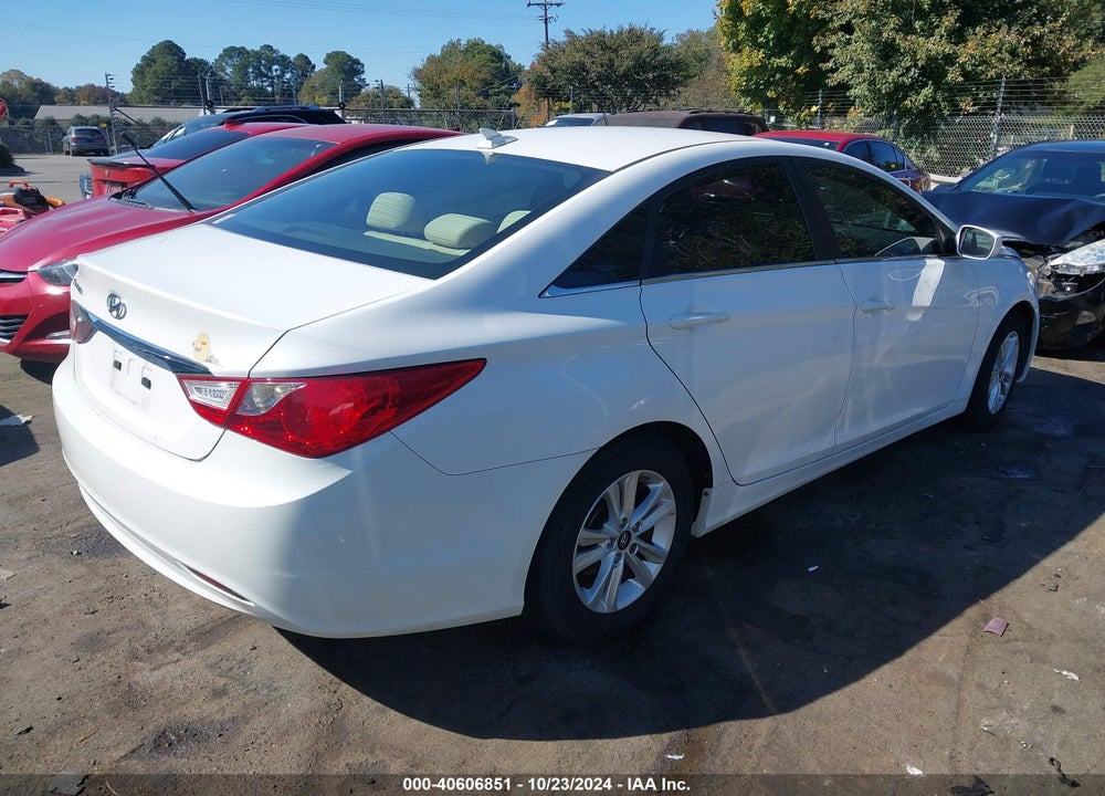 2013 HYUNDAI SONATA GLS VIN: 5NPEB4AC8DH659128
