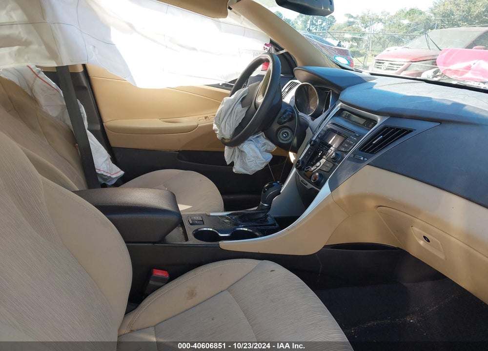 2013 HYUNDAI SONATA GLS VIN: 5NPEB4AC8DH659128