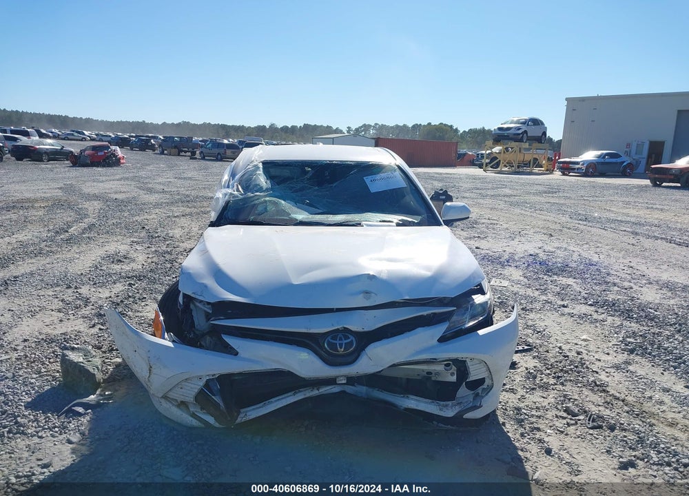 2020 TOYOTA CAMRY LE VIN: 4T1C11AK4LU988439