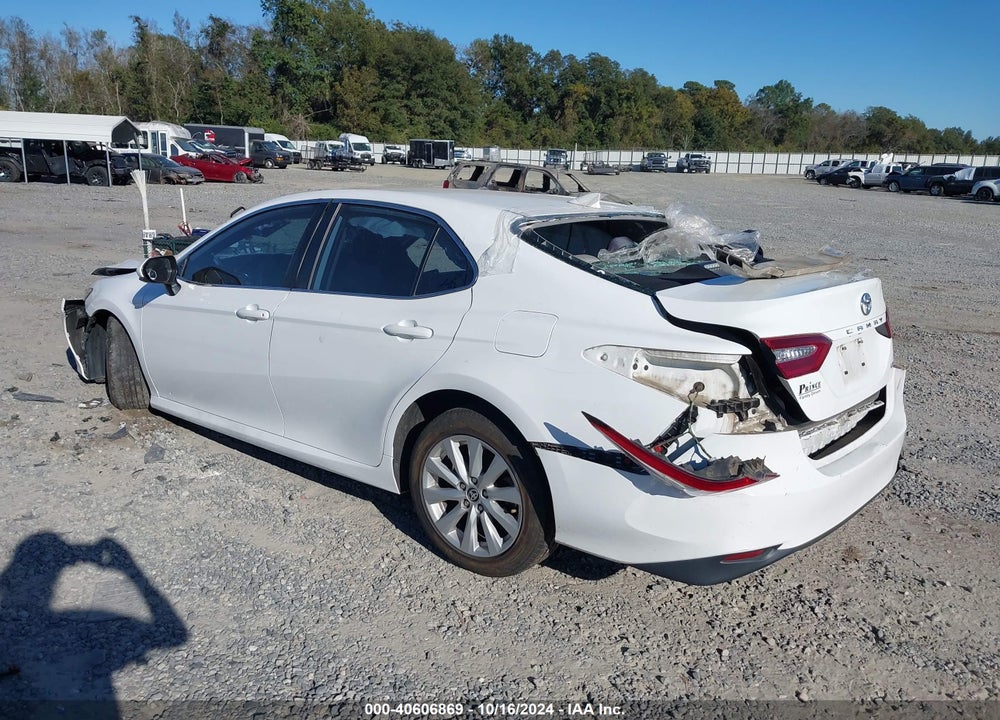 2020 TOYOTA CAMRY LE VIN: 4T1C11AK4LU988439