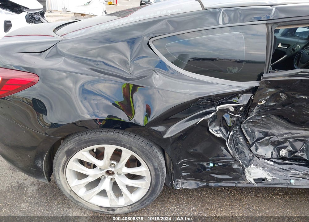 2013 HYUNDAI GENESIS 2.0T VIN: KMHHT6KD7DU091825