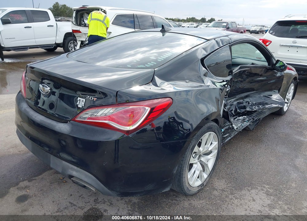 2013 HYUNDAI GENESIS 2.0T VIN: KMHHT6KD7DU091825