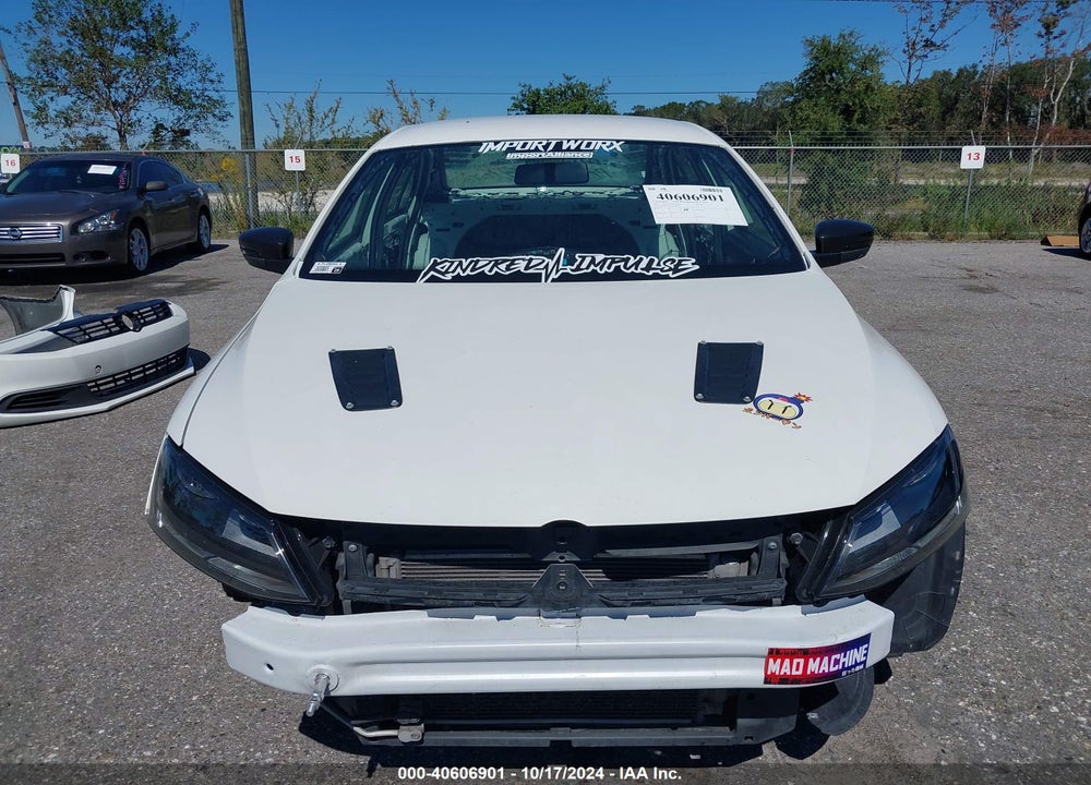 2012 VOLKSWAGEN JETTA VIN: 3VWBP7AJ0CM340865