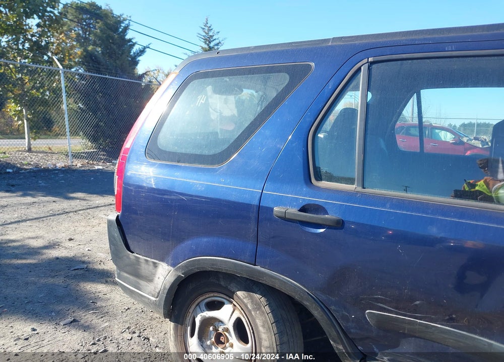 2002 HONDA CR-V LX VIN: JHLRD784X2C030722