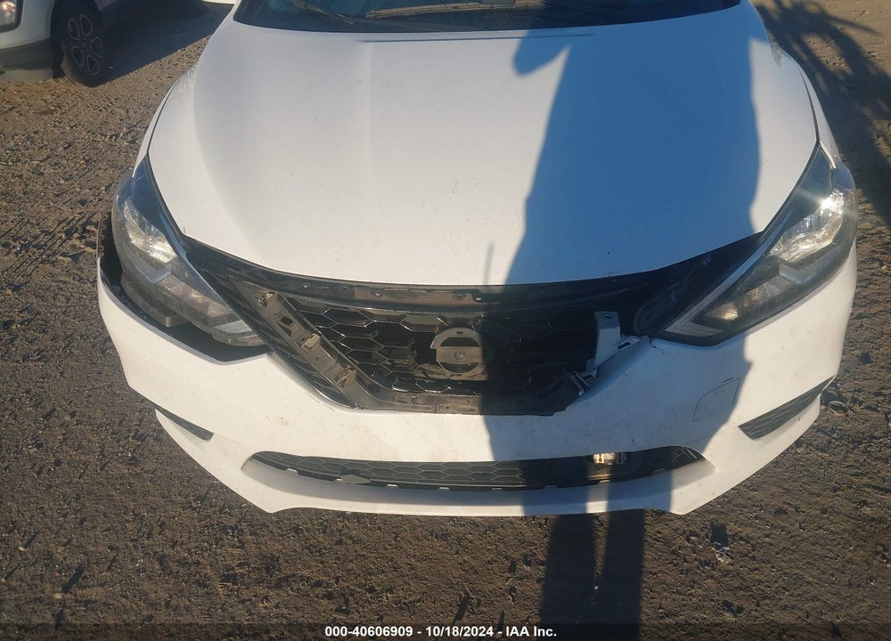2018 NISSAN SENTRA S VIN: 3N1AB7AP6JY334319