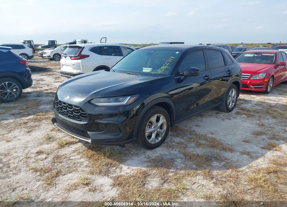 2023 HONDA HR-V 2WD LX VIN: 3CZRZ1H32PM738045