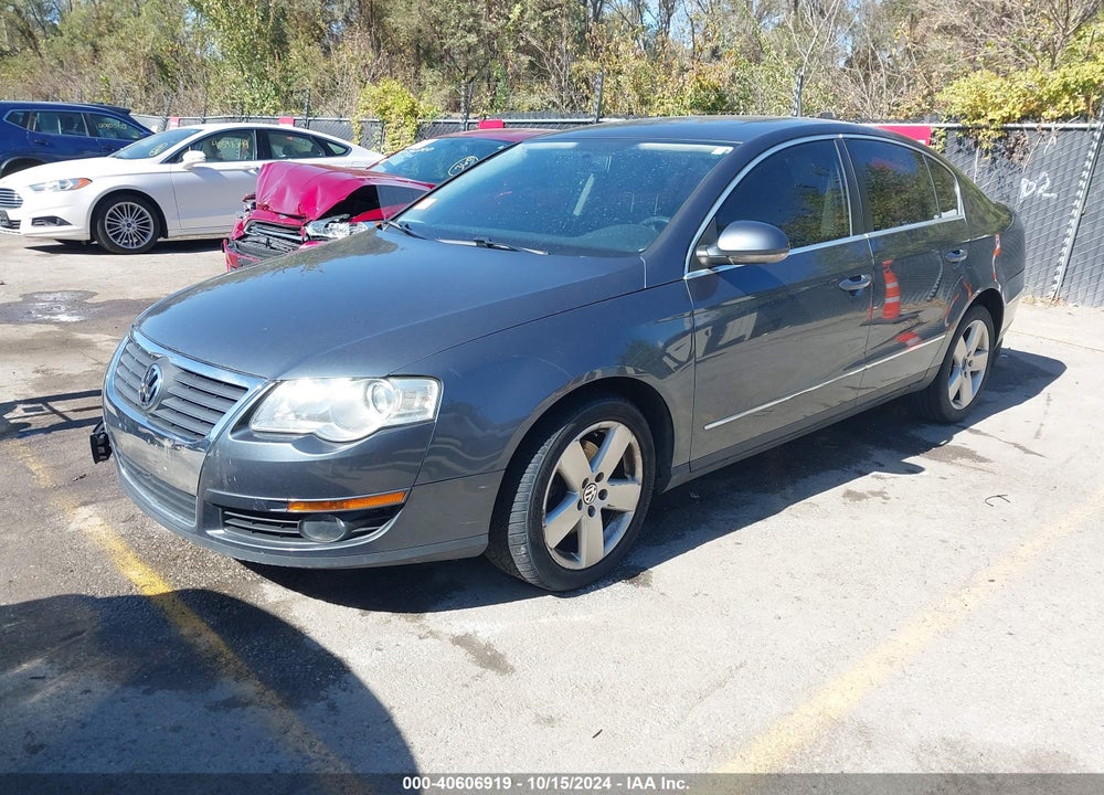 2009 VOLKSWAGEN PASSAT KOMFORT VIN: WVWJK73C39E018375