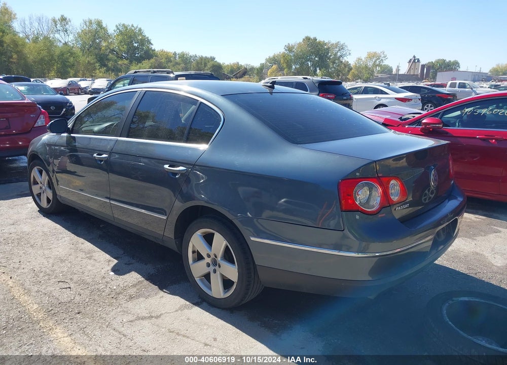 2009 VOLKSWAGEN PASSAT KOMFORT VIN: WVWJK73C39E018375