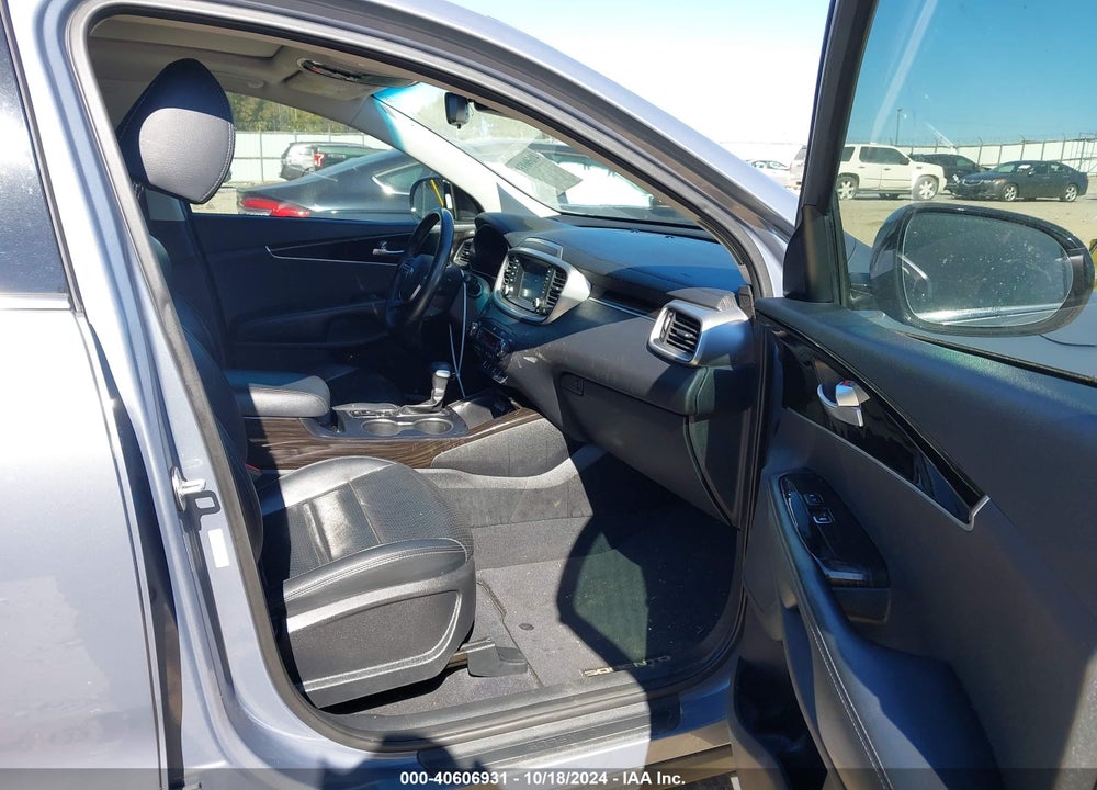 2020 KIA SORENTO 3.3L EX VIN: 5XYPH4A51LG708779