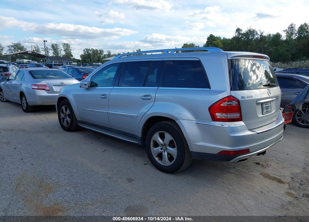 2011 MERCEDES-BENZ GL 450 4MATIC VIN: 4JGBF7BE0BA682959